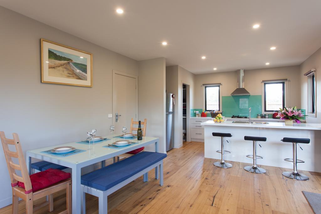 Silversands Beach Cottage Маунт Марта Стая снимка